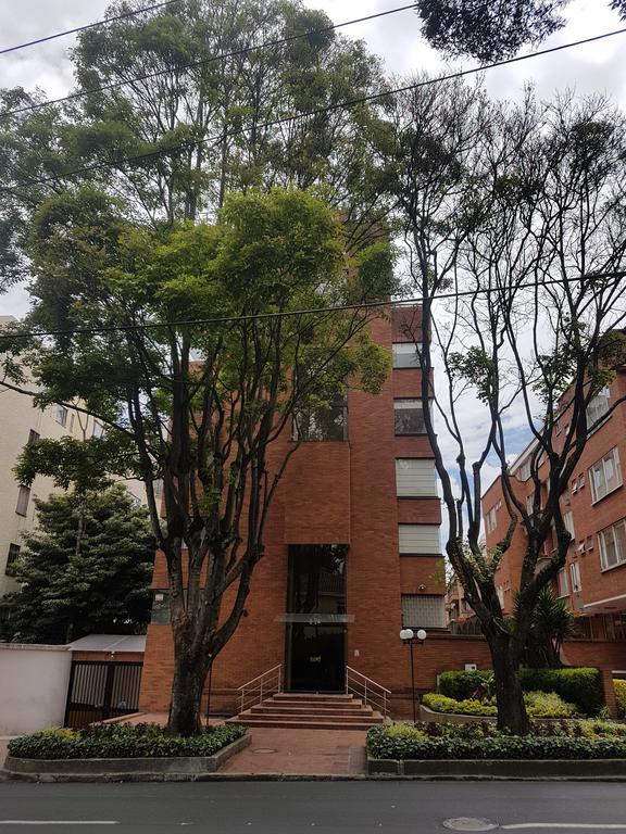 Апартаменты Tu Hogar Cerca A La Zona T Богота Экстерьер фото